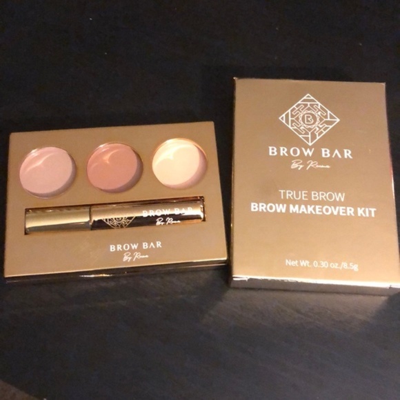 BROW BAR MAKEOVER KIT - LIGHT - Picture 1 of 2